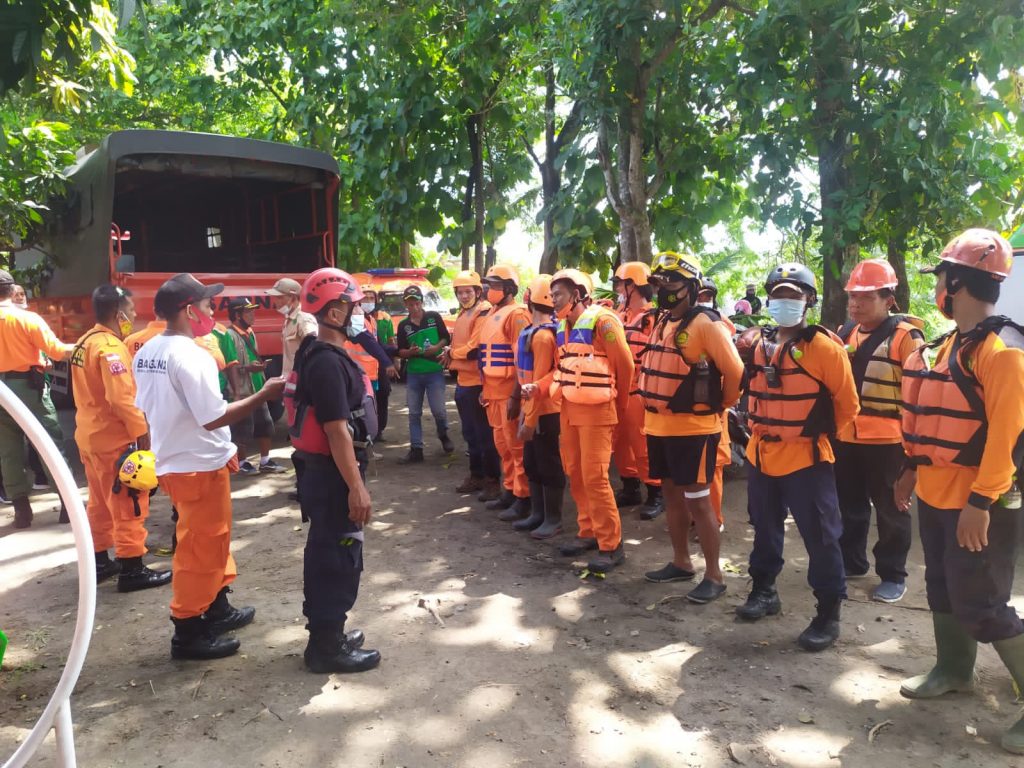 4 Hari Hilang, Jasad Korban Laka Air Kali Gajahwong Ditemukan