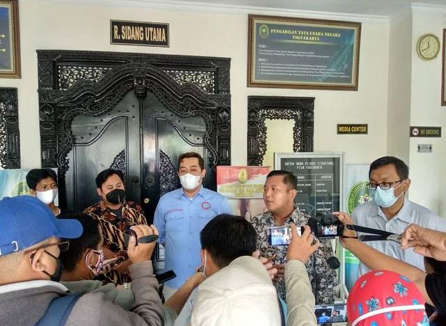 Tolak Upah Murah, Buruh dan Pemuda Yogyakarta Datangi PTUN