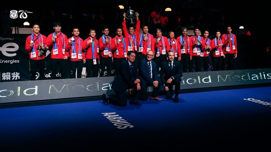 Berita Baru, Yogyakarta - Indonesia kembali merengkuh gelar juara Thomas Cup yang ke-14 setelah di final mengalahkan China dengan skor 3-0 yang berlangsung di Aarhus, Denmark.