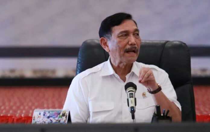 Luhut Tegaskan Aktivitas Publik Hanya Diperuntukkan Bagi Masyarakat Yang Sudah Melakukan Vaksin Tahap Kedua