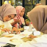 Gandeng MUA, Akhwat Muhaimin Indonesia Gelar Beauty Class