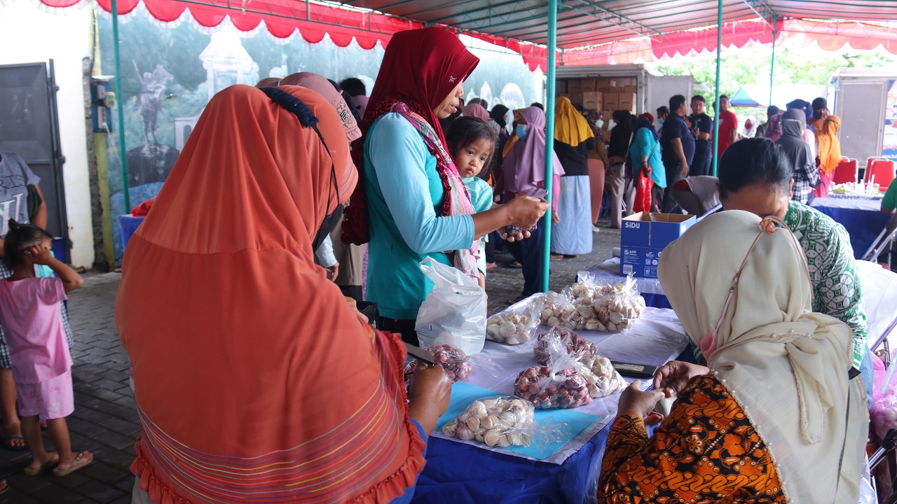 Gelar Pasar Murah, Bupati Bantul : Semoga Bisa Meringankan Beban Warga Bantul