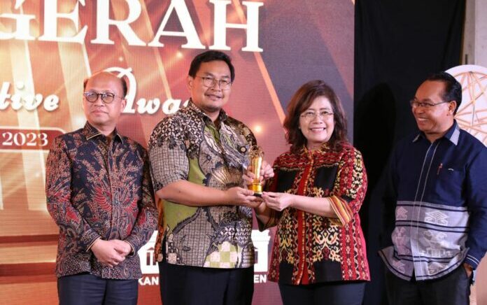 DPR RI Gaet Dua Penghargaan IDIA 2023