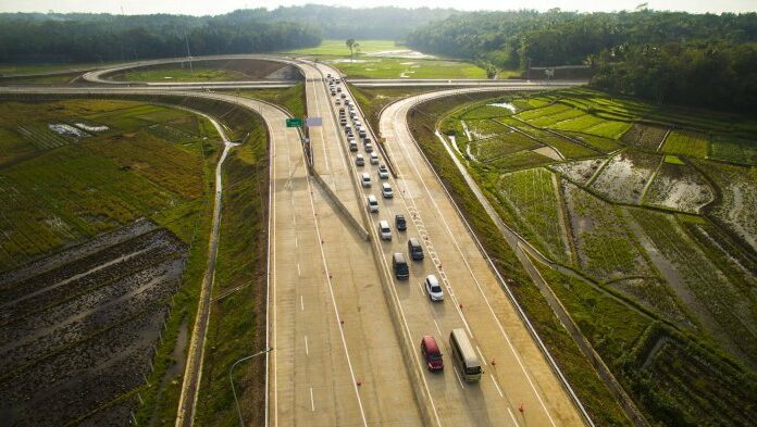 Jalan Tol Yogya-Bawen Dan Solo-Kulon Progo Diharapkan Memperlancar Arus Transportasi Dan Distribusi